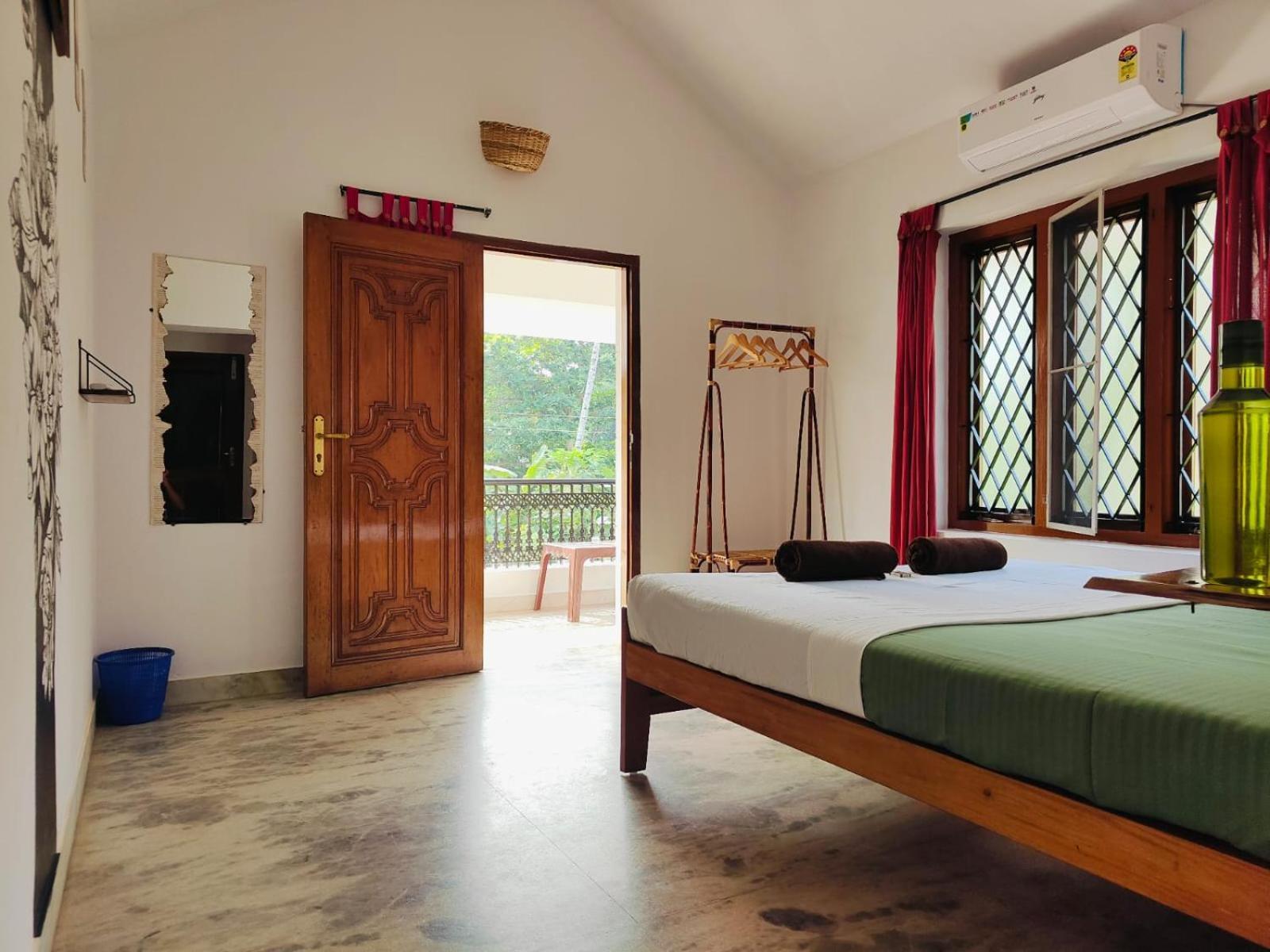 Shamak Homestay Варкала Екстериор снимка